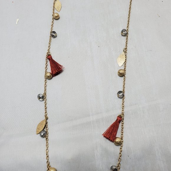 Spring Street orange fringe tassel with gold disco ball and leaf necklace - Picture 8 of 8